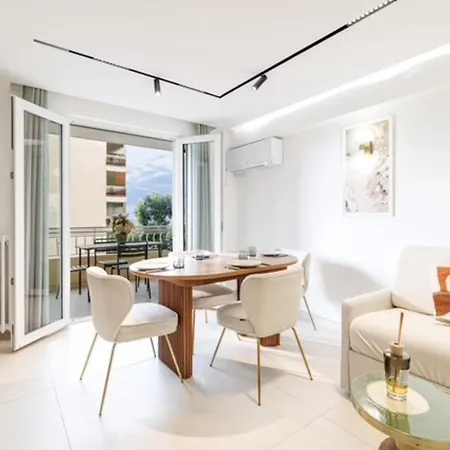 Modern In 6 People *