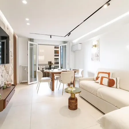 Modern In 6 People Apartmán *