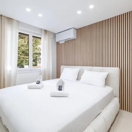 Modern In 6 People Apartmán