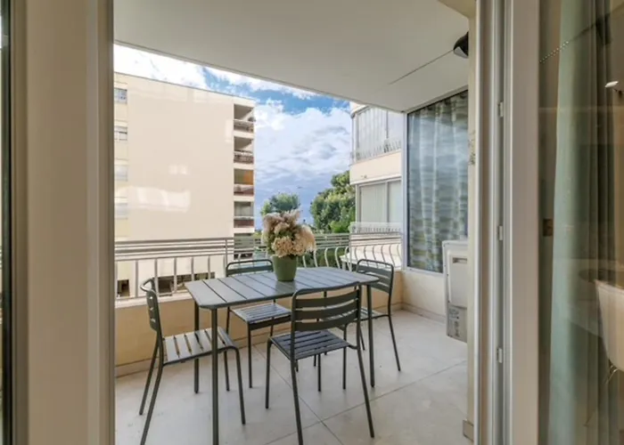 Modern In 6 People Apartmán